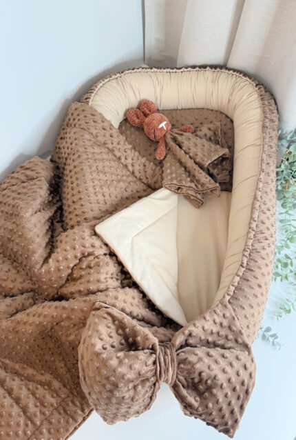 3 dalių Dovanų rinkinys gultukas, pledukas, migdukas