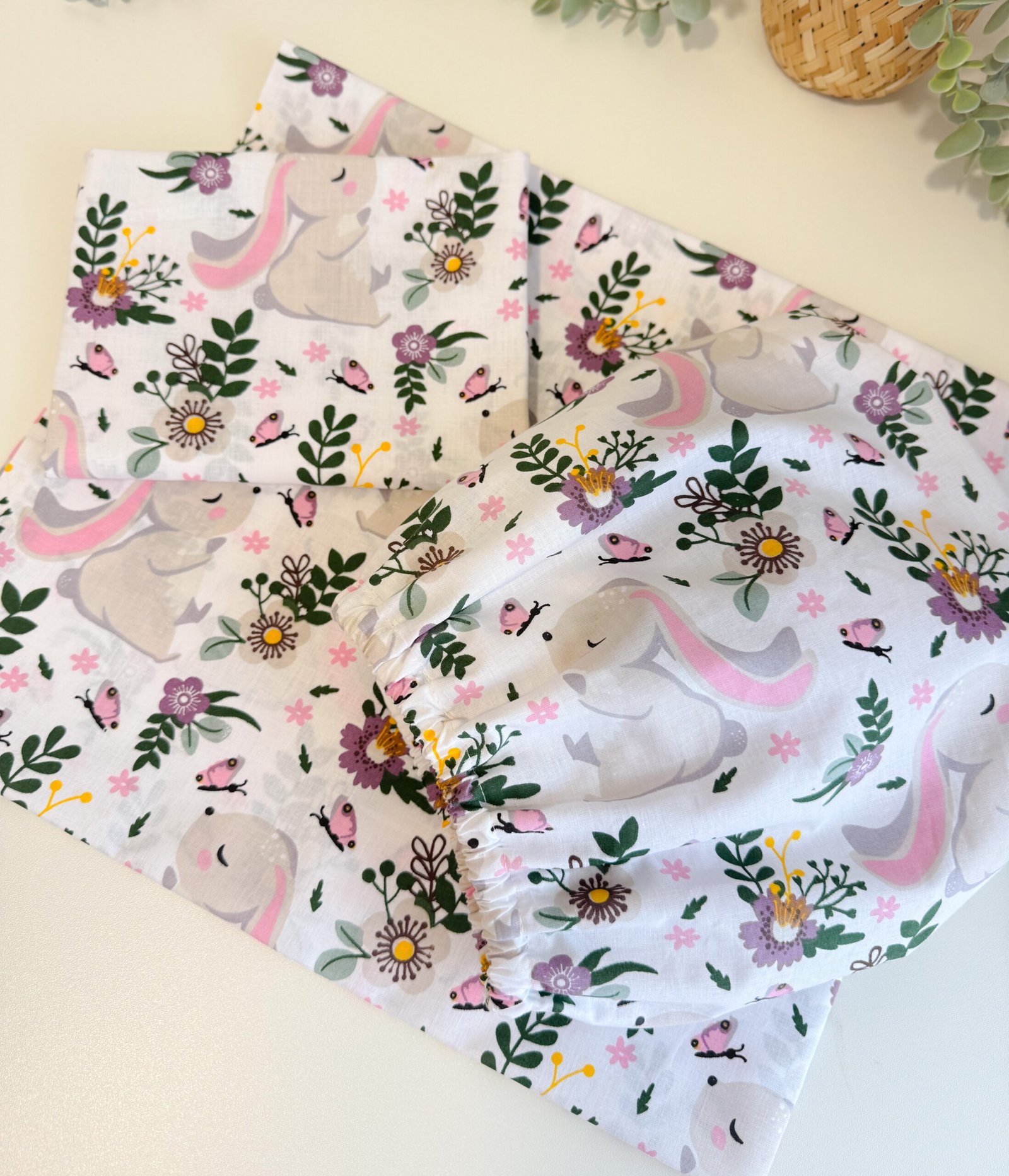 93730692-B976-4B1E-8107-D545C74C9874