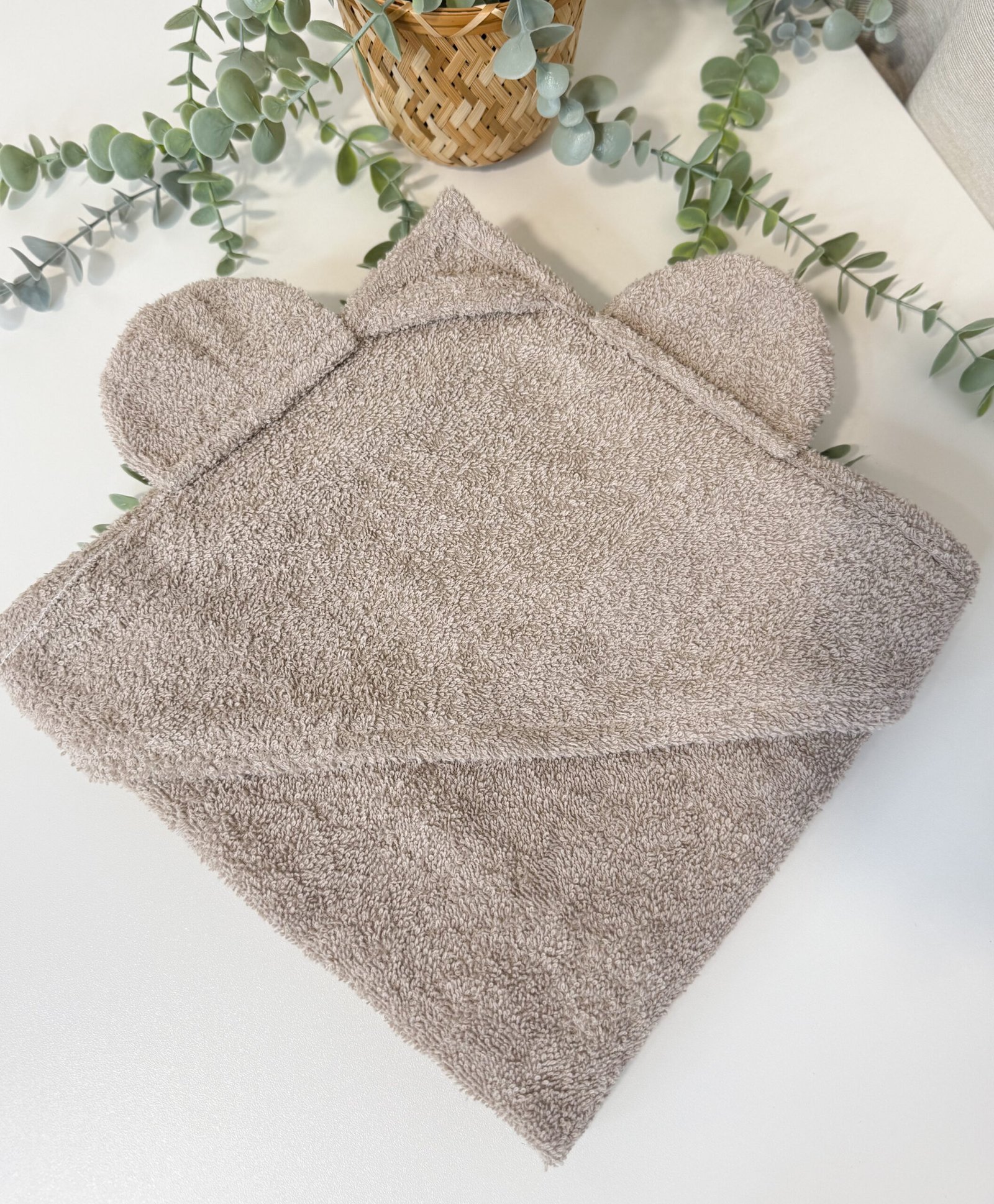 F551D43C-DA58-42D5-A7C3-88B350603532