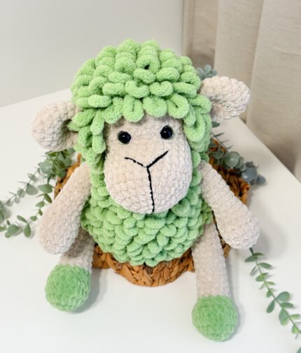 Rankų darbo Puffy nerta avis “Žalsva Avytė”