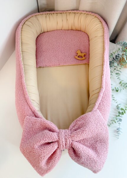 Gultukas kūdikiui su pagalvėle “Pelenų rožinis Teddy”