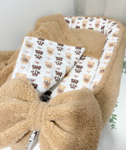 Gultukas kūdikiui su pagalvėle ir pleduku “Teddy”