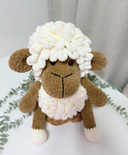 Midi Rankų darbo Puffy nerta avis “Pieno baltumo Avytė”