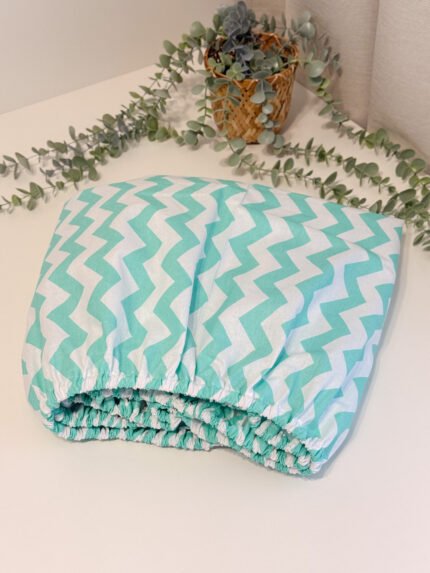 Medvilninė paklodė su guma