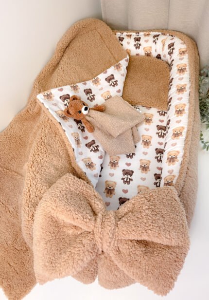 3 dalių Dovanų rinkinys Teddy gultukas, pledukas, migdukas "Meškiukas"